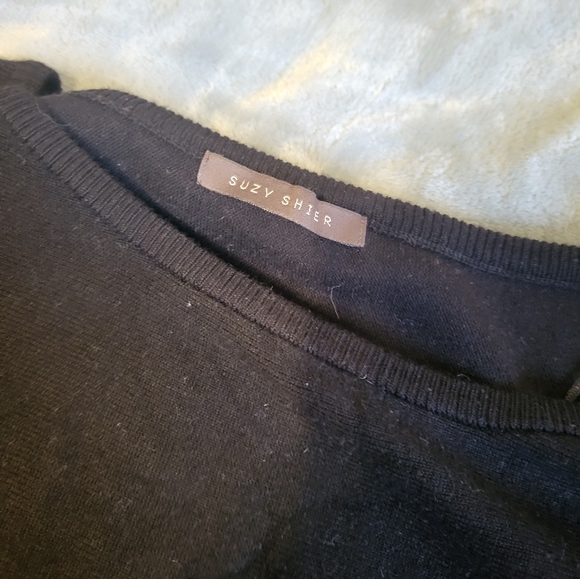 Suzy sheer cold shoulder sweater - Picture 1 of 4